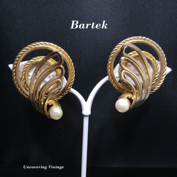 Vintage Faux Pearl Clip Earrings, Gold Plated, Bartek Mid-Century Designer - Picture 1 of 8